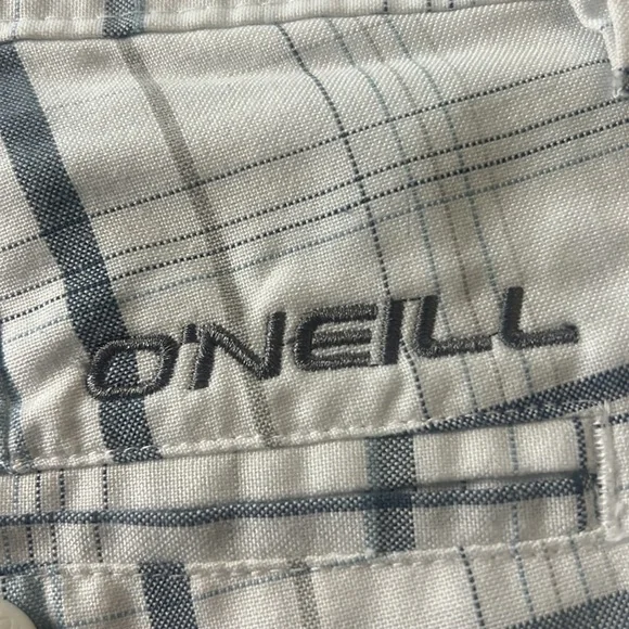 Men’s 33 O’Neill White Shorts - Picture 6 of 7